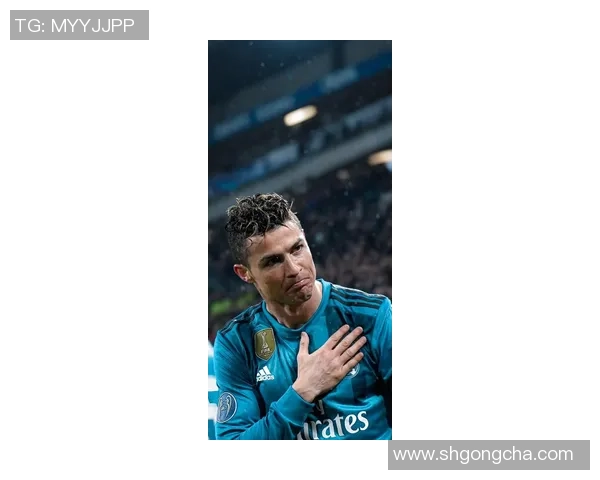 壁纸足球明星C罗精彩瞬间图文分享尽享球场魅力与激情